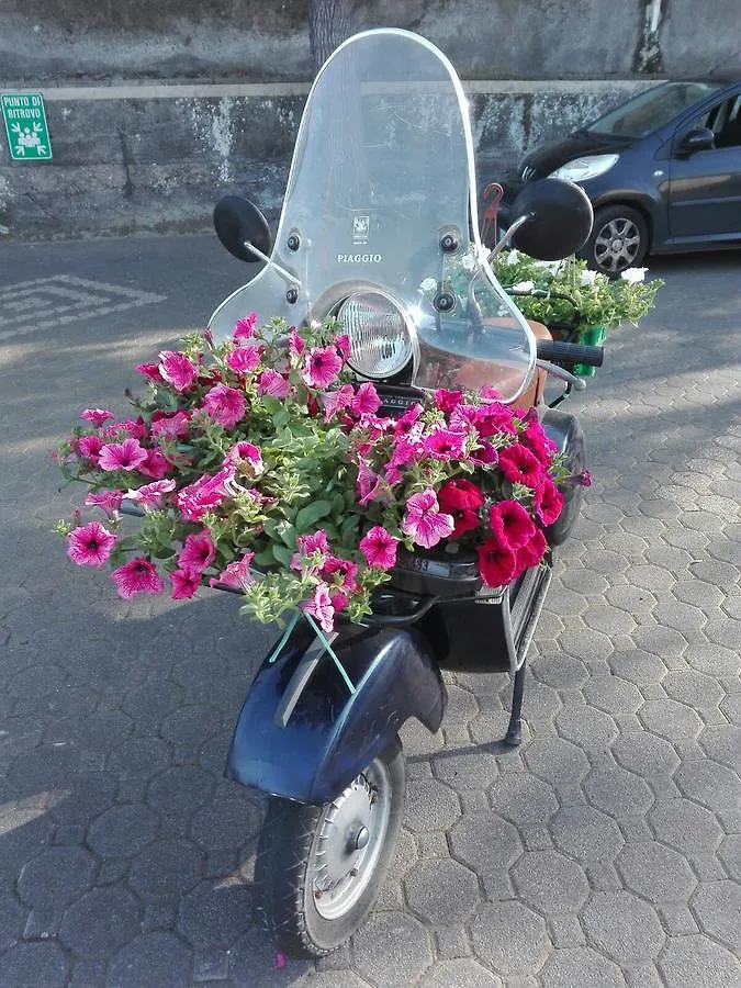 Apartmán La Casa Rosa Riposto 0*,